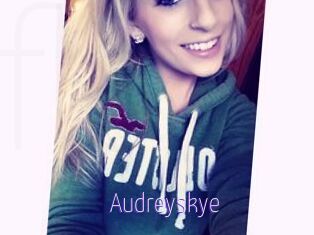 Audrey_skye