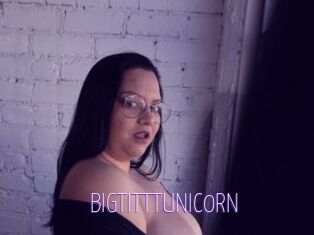 BIGTITTTUNIC0RN
