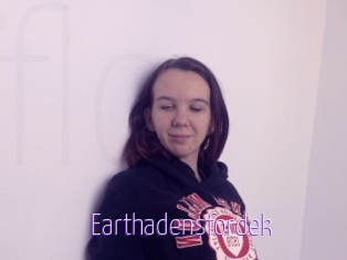 Earthadensfordek