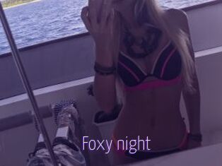 Foxy_night