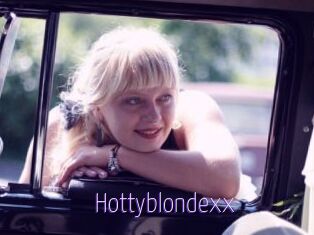 Hottyblondexx