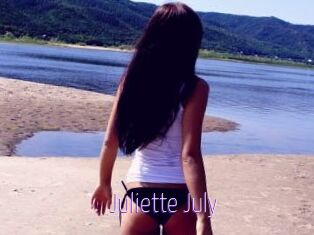 Juliette_July