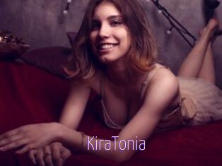 KiraTonia