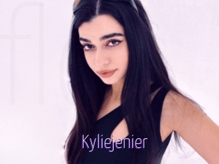Kyliejenier