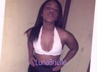 Luna_Brielle