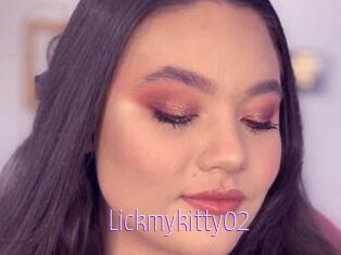 Lickmykitty02