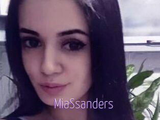 MiaSsanders