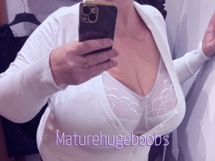 Maturehugeboobs