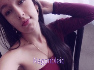 Meganbleid