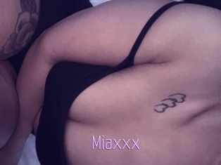 Miaxxx