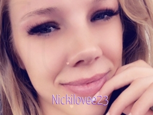 Nickilovee23