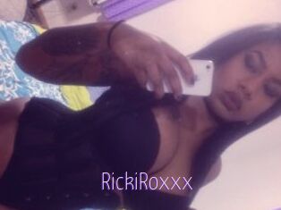 RickiRoxxx
