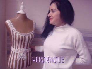 VERONYIQUE