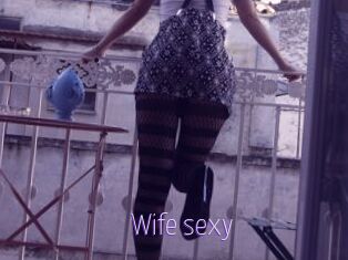 Wife_sexy
