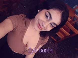 Zyle_boobs